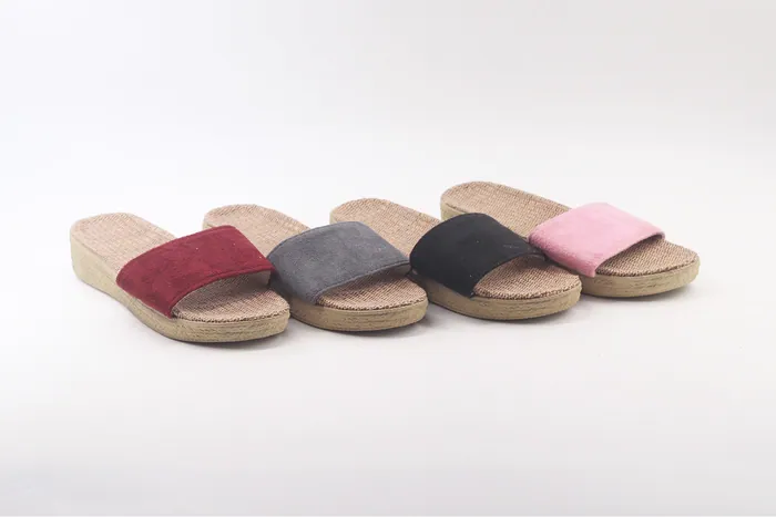 Slippers ES20-611 — H.E.R