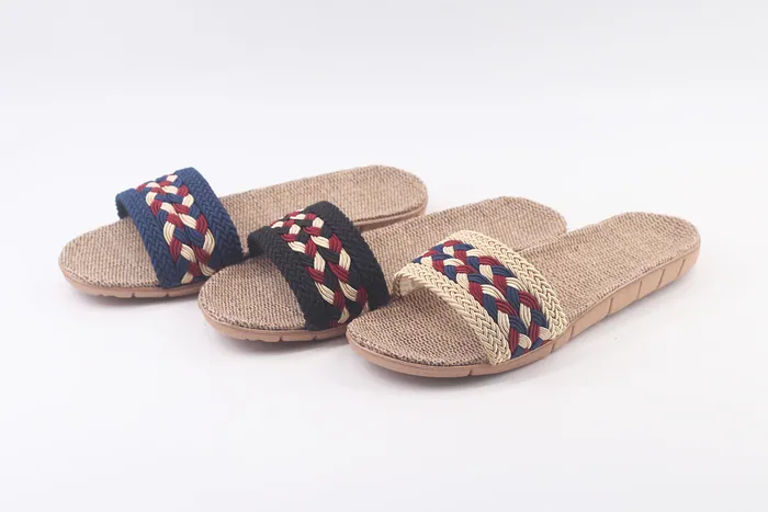 Twist Strap Slide ES20-532 — H.E.R