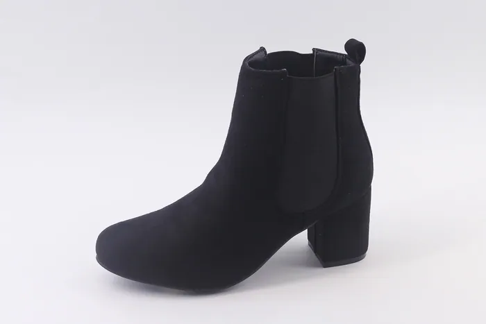 Chelsea Boot ES20-480 — H.E.R