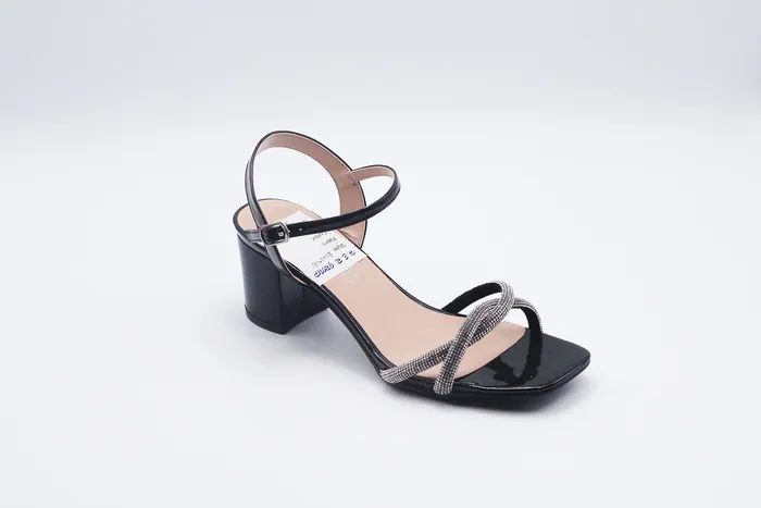 SANDALS ES23-1185 — H.E.R